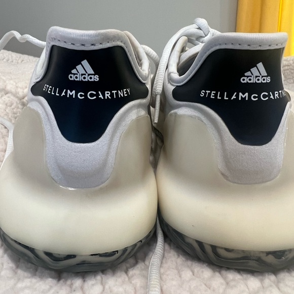 Adidas Stella McCartney Women’s Court Boost Parley White Sneakers - Picture 4 of 9